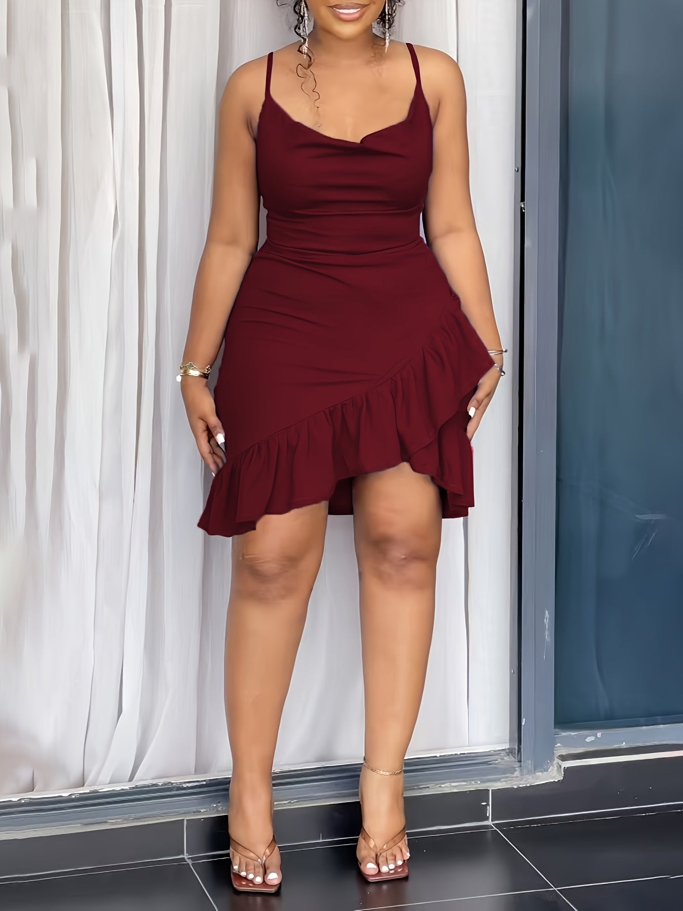 Women'S Elegant Solid Color Spaghetti Strap Bodycon Dress with Ruffle Hem and Back Zipper - Perfect for Vacation and All Seasons, Adult Fashion, Vacation Attire | Ruffle Hem Dress | Back Zipper Dress