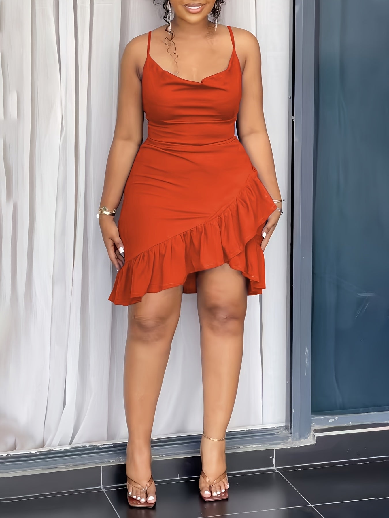 Women'S Elegant Solid Color Spaghetti Strap Bodycon Dress with Ruffle Hem and Back Zipper - Perfect for Vacation and All Seasons, Adult Fashion, Vacation Attire | Ruffle Hem Dress | Back Zipper Dress