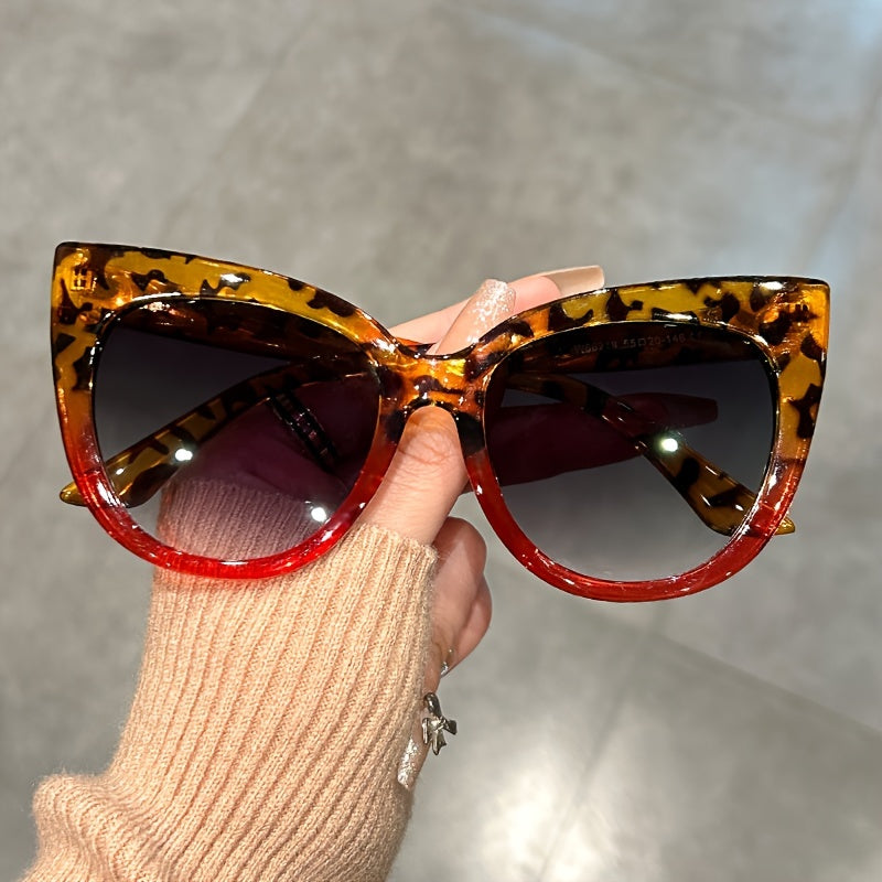 Chic Large Cat Eye Fashion Glasses for Women - Leopard Print Accents, Stylish Black Frame, Perfect for, Activities & Street Style Photography