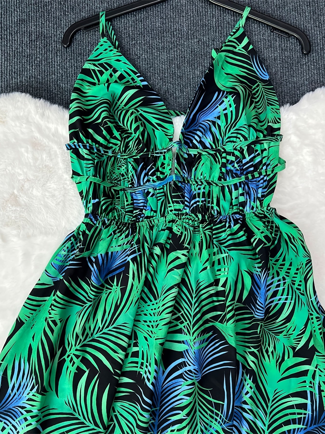 Vibrant Tropical Print Halter Neck Maxi Dress - Flattering Sleeveless Design, Perfect Vacation Essential for Women