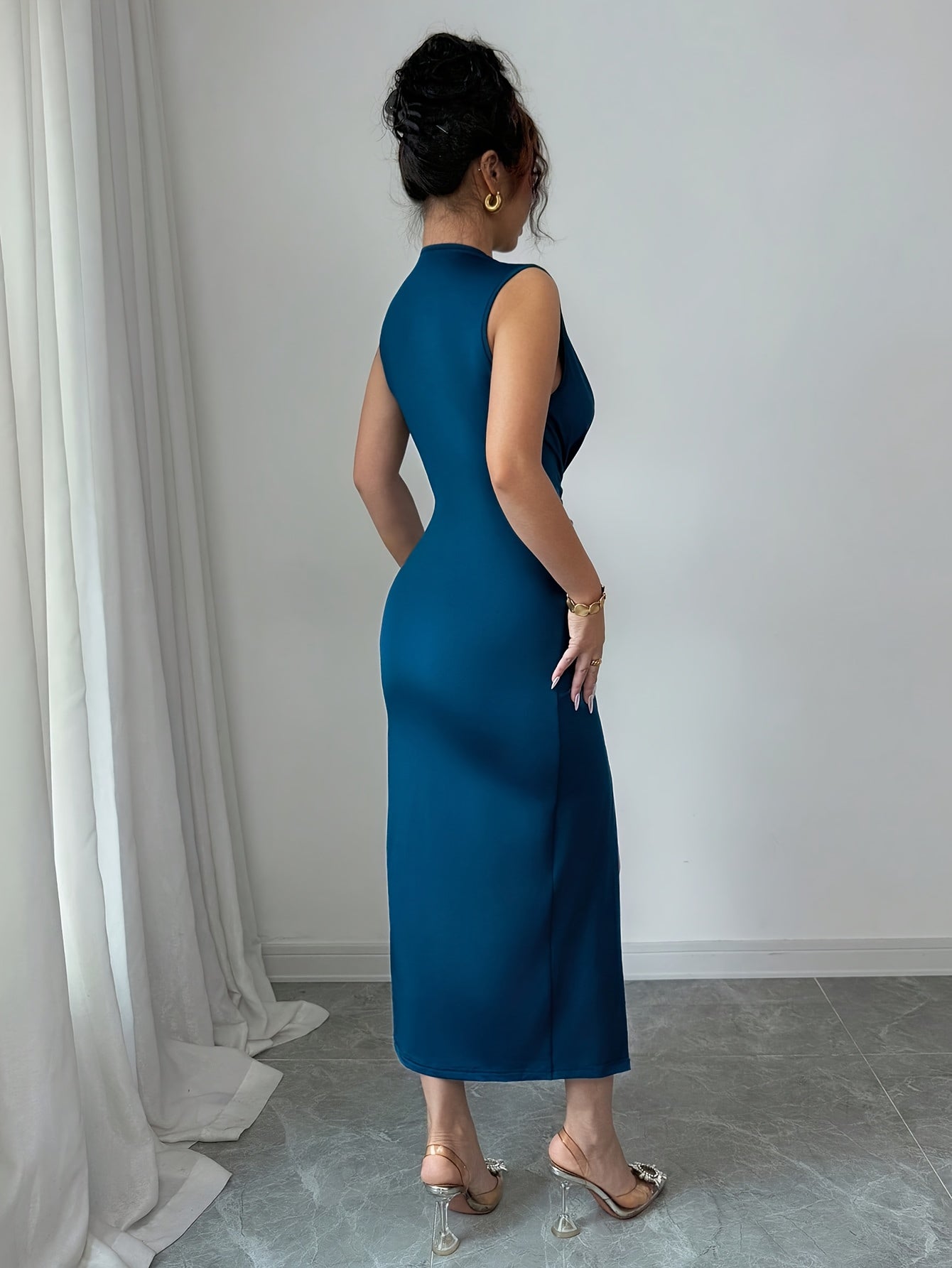 Elegant Blue V-Neck Sleeveless Maxi Dress with Side Slit - Polyester, Form-Fitting, Perfect for Spring/Summer, Adult Women'S Fashion, Elegant Attire| Formfitting Dress|Polyester Fabric