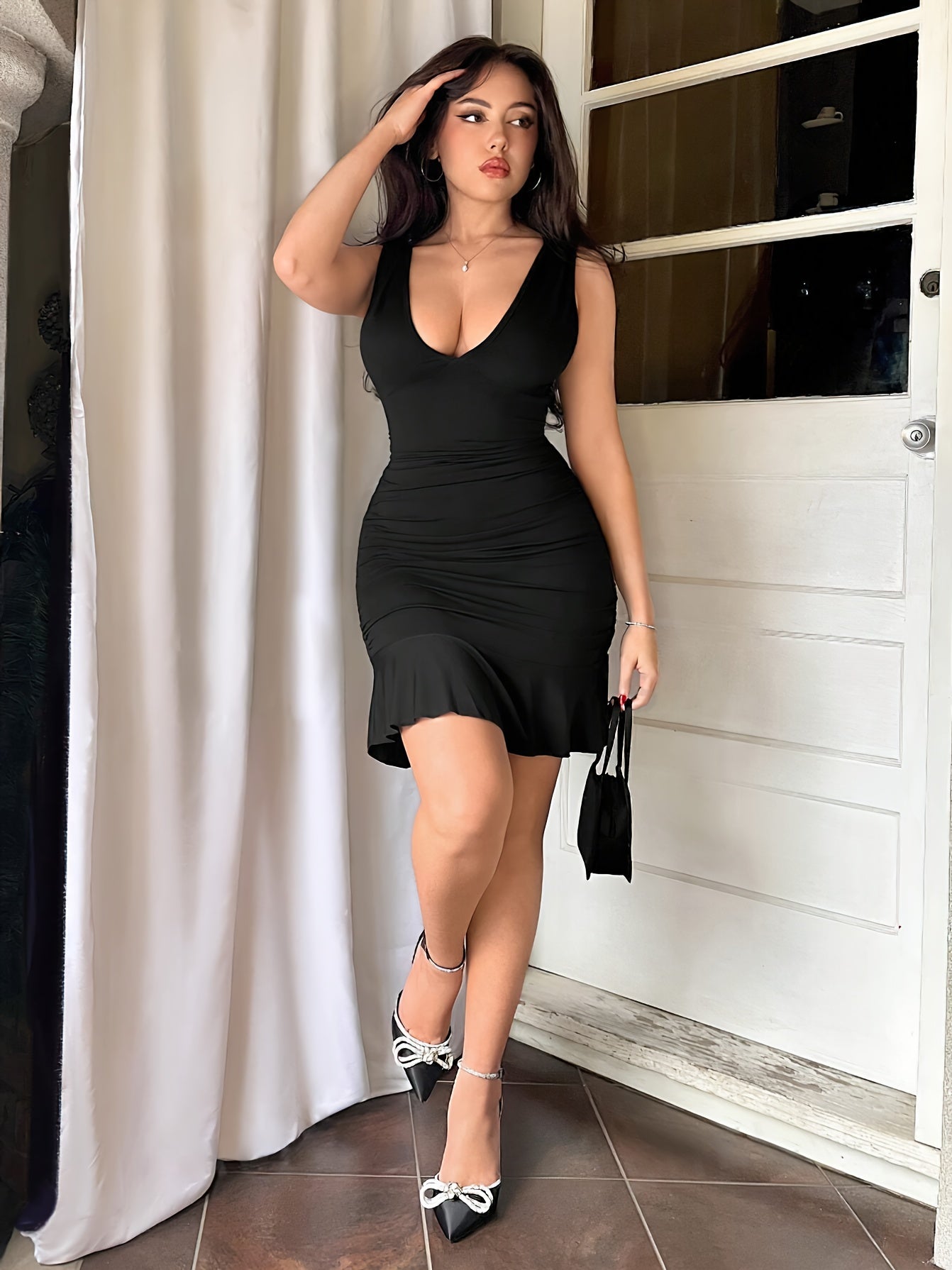 Vibrant V-Neck Bodycon Ruffle Hem Tank Dress - Elegant Sleeveless Polyester Dress for Women, Perfect for Spring, Summer, Wedding, Graduation, Engagement, Party, Holiday, and Birthday Occasions - Customized, Micro Elastic, Sol