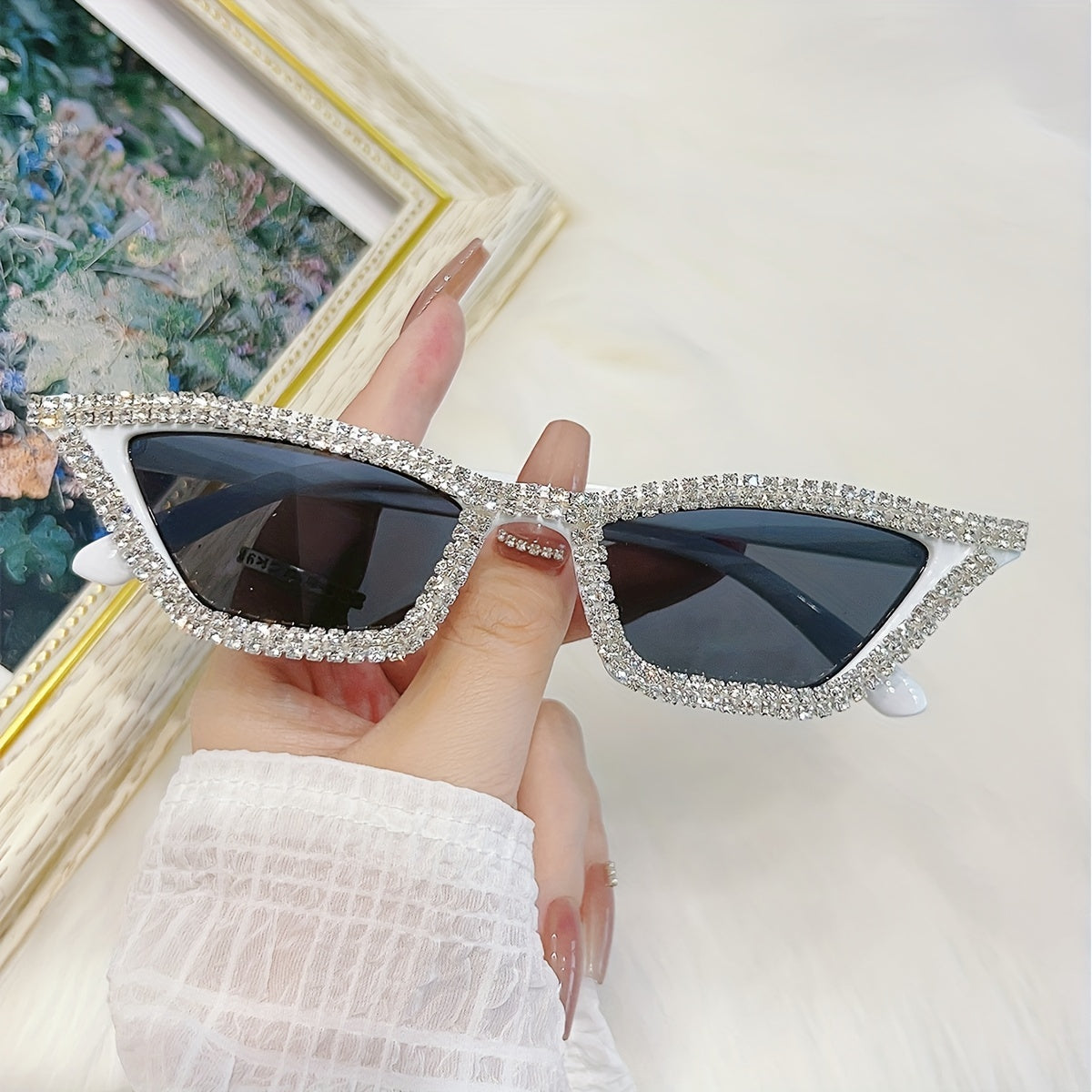 1pc Y2K-Inspired Retro Cat Eye Fashion Glasses with Sparkling Rhinestone Accents, Anti-Glare AC Lenses - Stylish Triangle Frame, Perfect for Fashion &