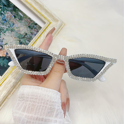 1pc Y2K-Inspired Retro Cat Eye Fashion Glasses with Sparkling Rhinestone Accents, Anti-Glare AC Lenses - Stylish Triangle Frame, Perfect for Fashion &