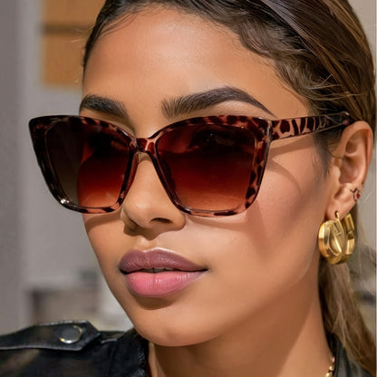 Ladies' Oversized Leopard Print Glasses for Summer Parties